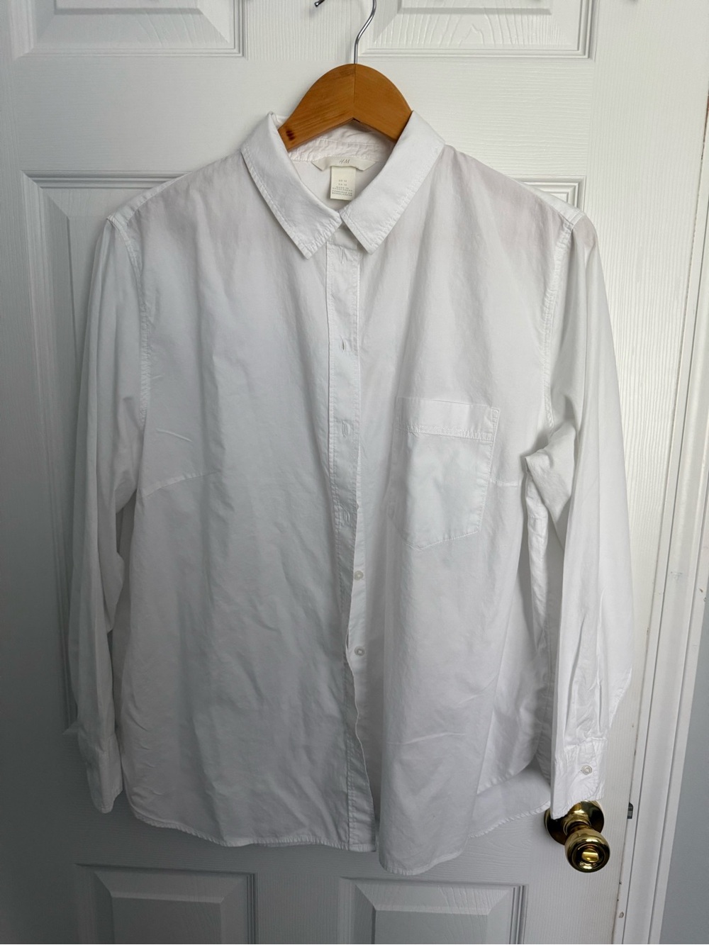 H&M White womens Long-Sleeve Button-Down Shirt